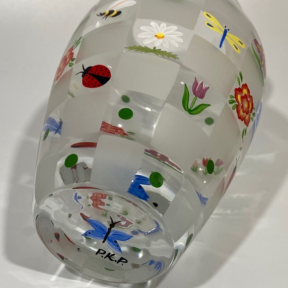 Lenox Nature’s Splendor Hand Painted Glass Vase - Picture 11 of 12